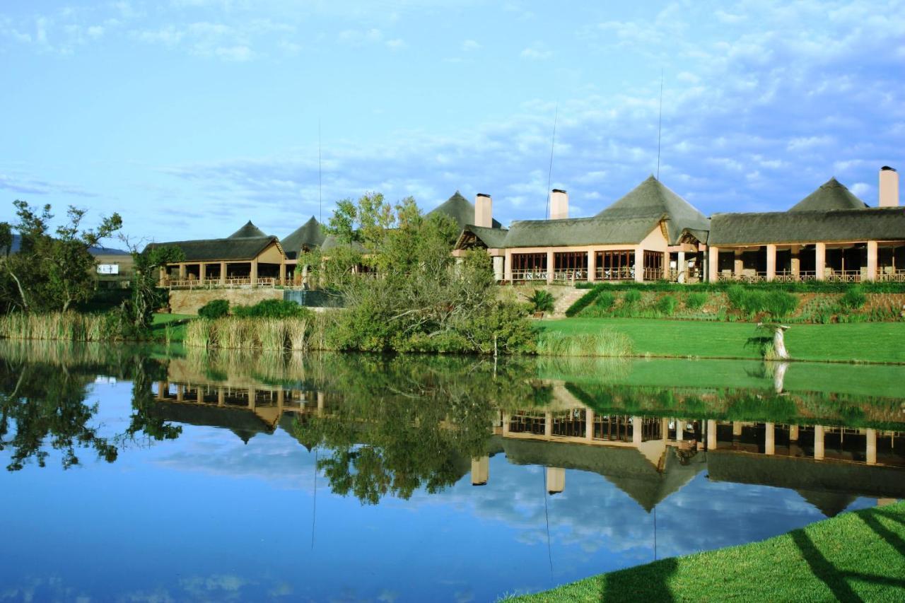 Kloofzicht Lodge & Spa ครูเกอร์สดอร์ป ภายนอก รูปภาพ The clubhouse at the Leopard's Nest Golf Resort