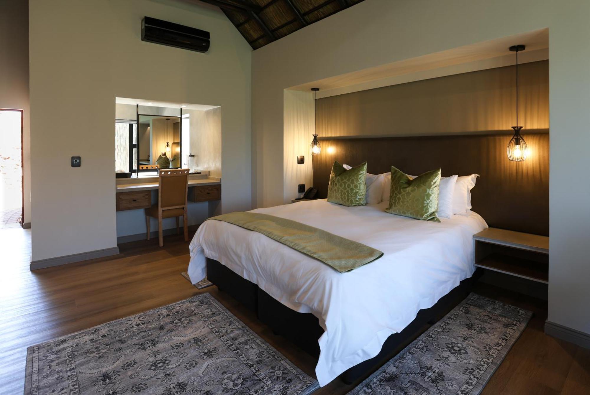 Kloofzicht Lodge & Spa ครูเกอร์สดอร์ป ภายนอก รูปภาพ